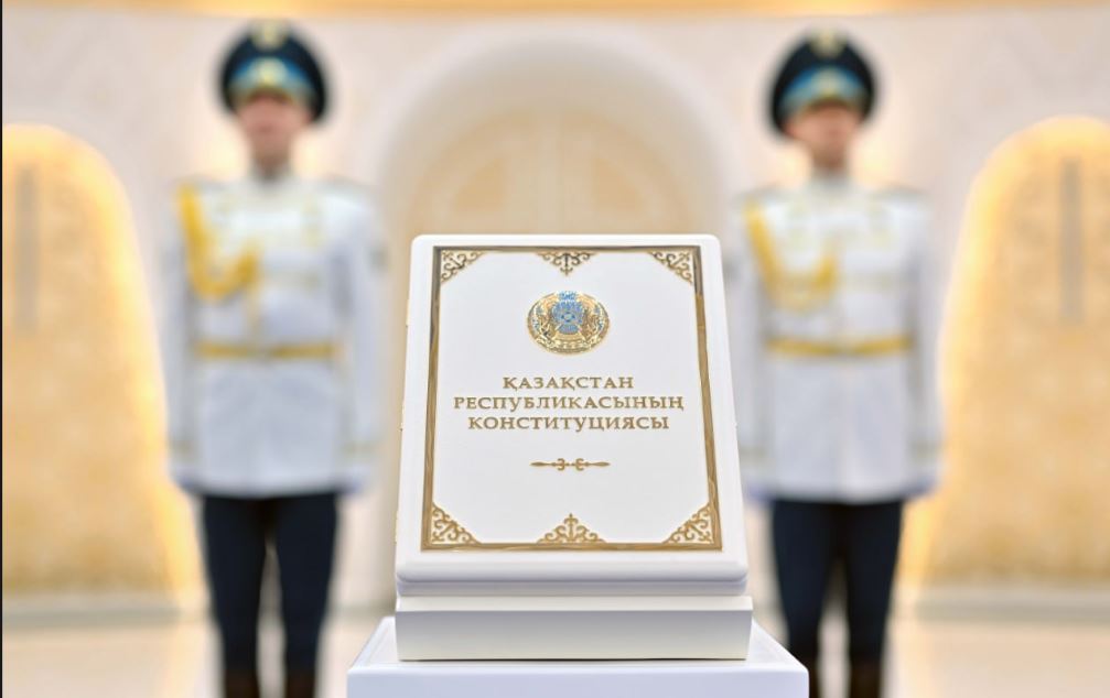 «Эпохальное событие» – Токаев поздравил казахстанцев со вступлением в силу Новой Конституции