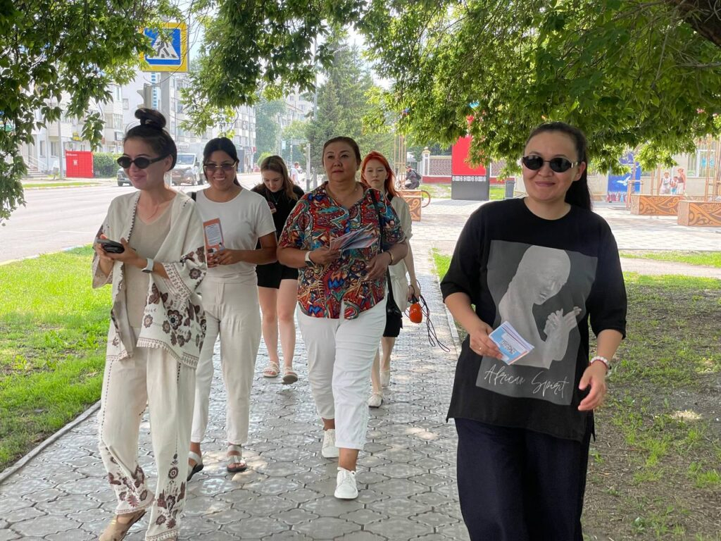 Необычную акцию по поиску работы провели в Петропавловске