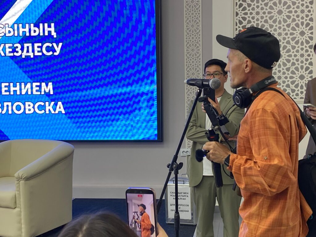 Дорогу к старому кладбищу в Рабочем поселке Петропавловска заасфальтируют
