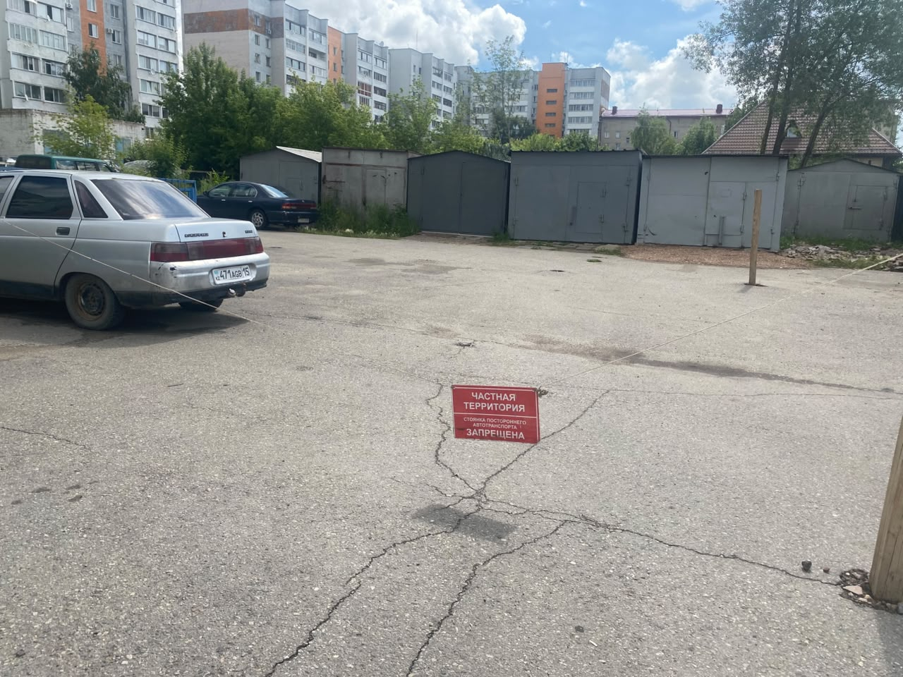 «Пожарная не смогла проехать», - жители Петропавловска пожаловались на распроданную дворовую землю