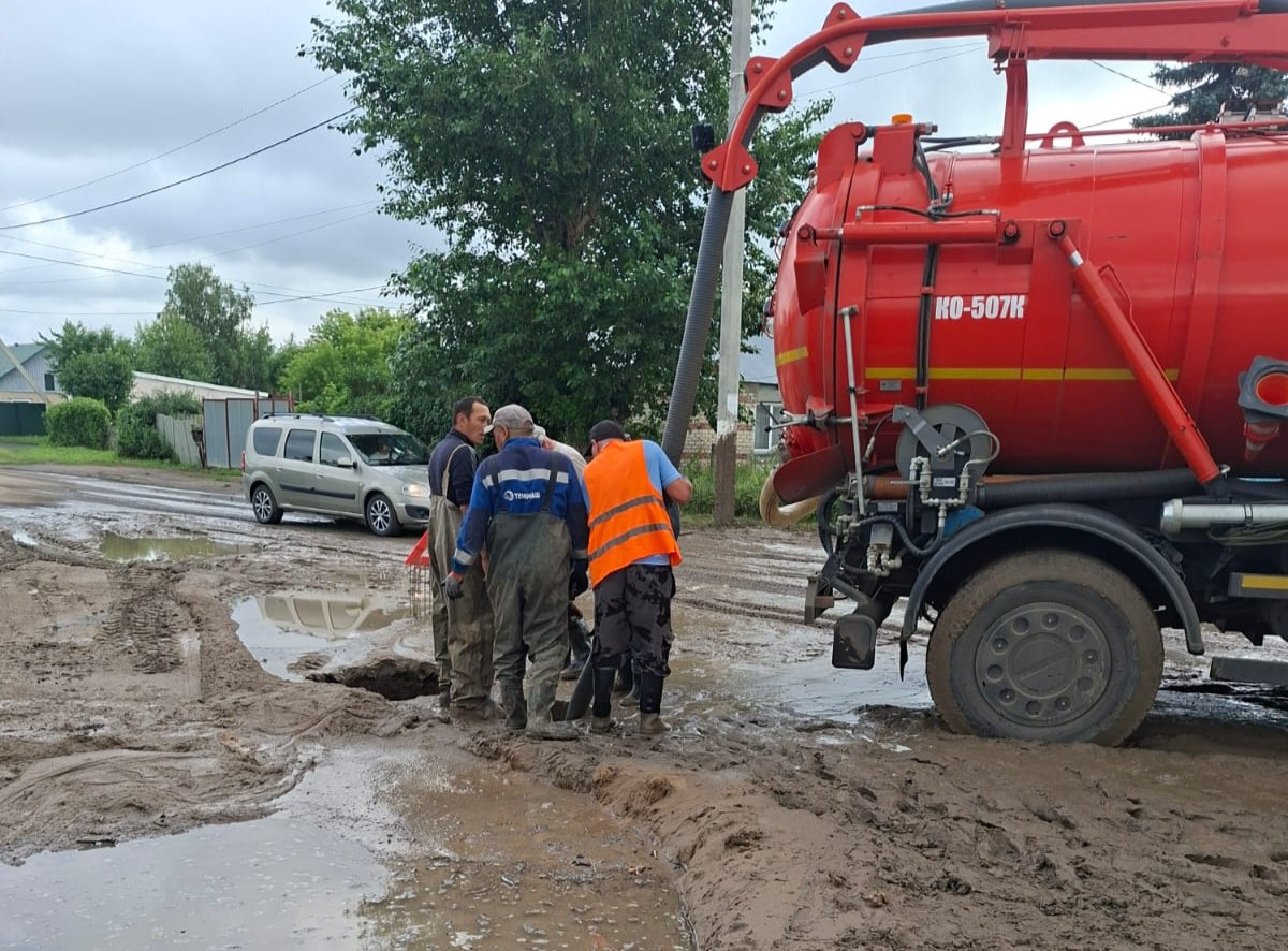 Устраняют перебои с водой и готовят систему к обновлению в селе Бесколь СКО