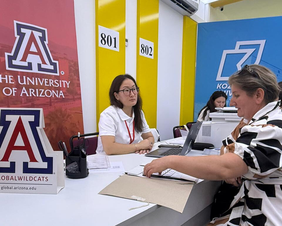 Первый выпуск и 200 грантов - на программы двойного диплома приглашает Kozybayev University