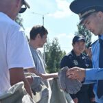 Прокуратура и волонтеры провели уборку в Мещанском лесу