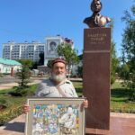 Художник из Петропавловска продал портрет Тукая, который хотят подарить раису Татарстана
