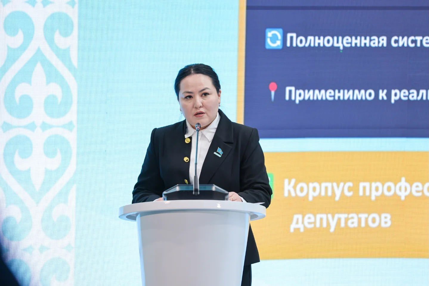 Мағжан Жұмабаев аудандық мәслихатының төрағасы Айзада Рахметова солтүстікқазақстандықтарды сайлауға белсенді қатысуға шақырды
