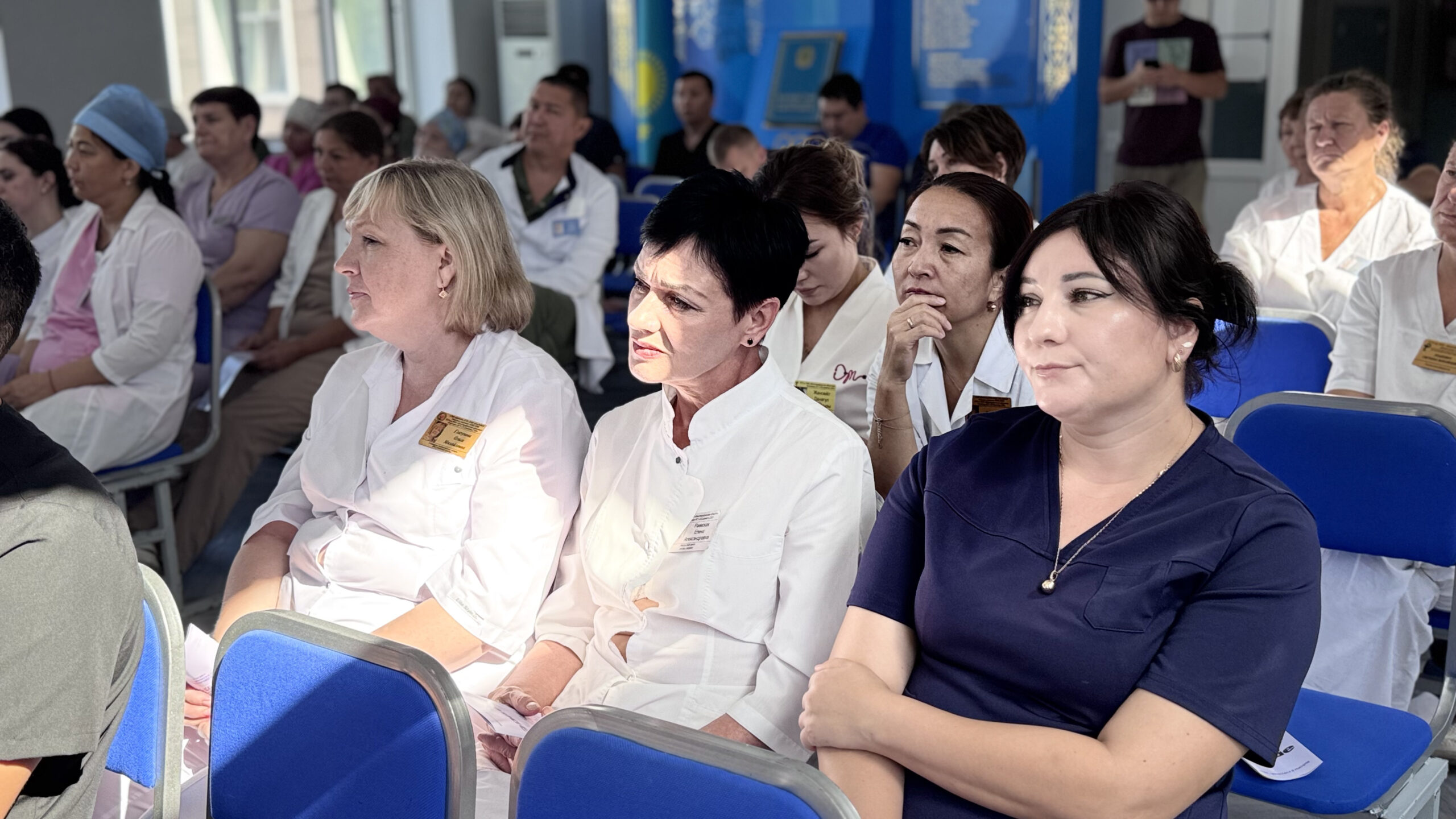 1. Поддержка медработников - один из приоритетов программы партии «Әділет»