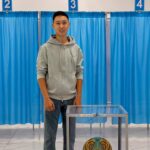 Гражданский дебют: 23 юноши и девушки впервые голосуют на выборах в Курултай в Есильском районе СКО