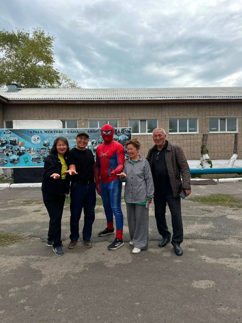 Уәлиханов ауданында Өрмекші адам да дауыс берді