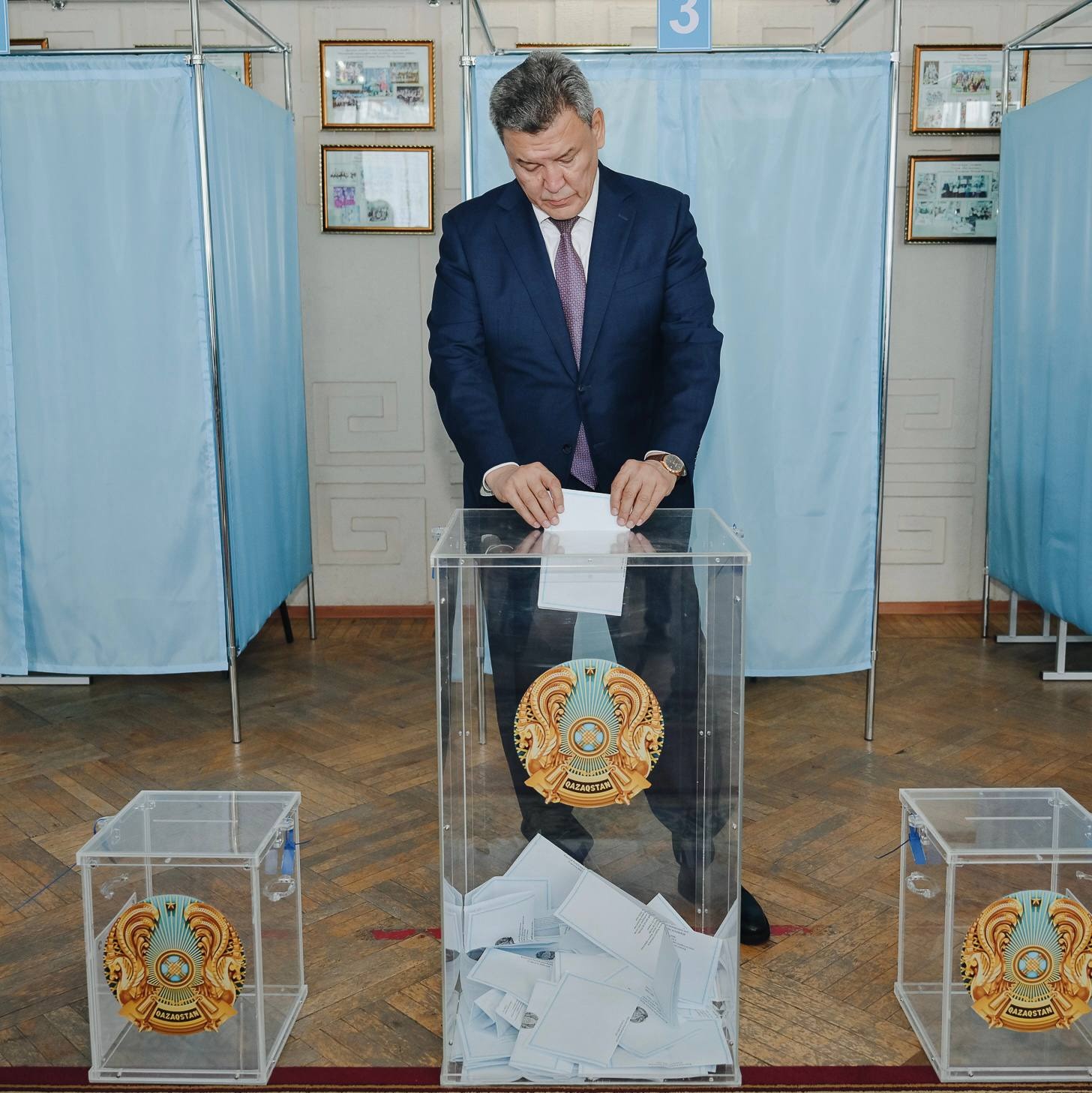 СҚО әкімі Құрылтай депутаттарын сайлауда дауыс берді