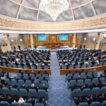 Қазақстанда бірінші шақырылымдағы Құрылтайдың алғашқы сессиясы өз жұмысын бастады