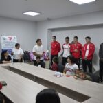 СҚО-да еріктілер мен футболшылар 28 балаға көмек көрсетті
