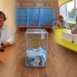 Дождь за окном, выбор в руках. На участке № 614 в Петропавловске продолжается голосование