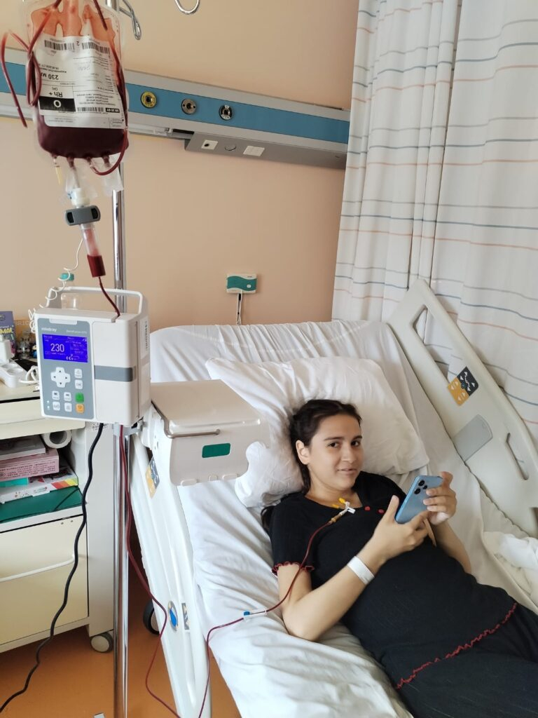 30 млн тенге необходимо для борьбы с раком 15-летней Тане Ложкиной из Петропавловска