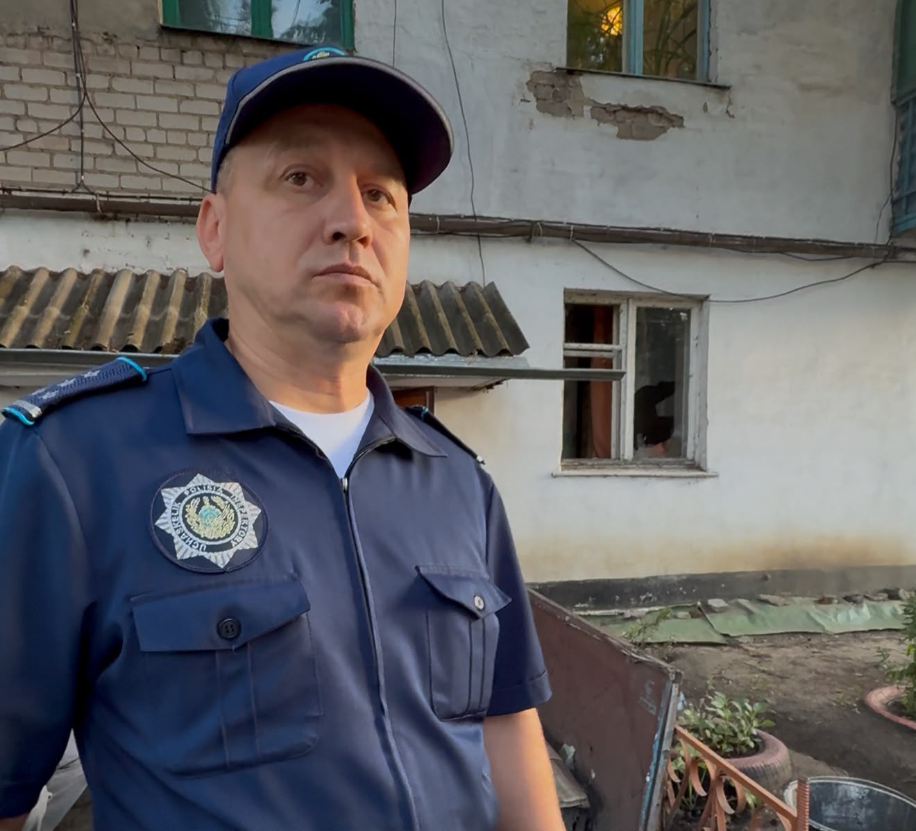 Пьяные соседи, пропавшая карта и подростки во дворах: один вечер с полицейскими в Бесколе