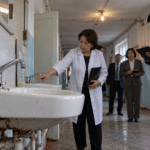 Проблемы с горячей водой, сантехникой и освещением нашли в 83 % проверенных объектах образования СКО