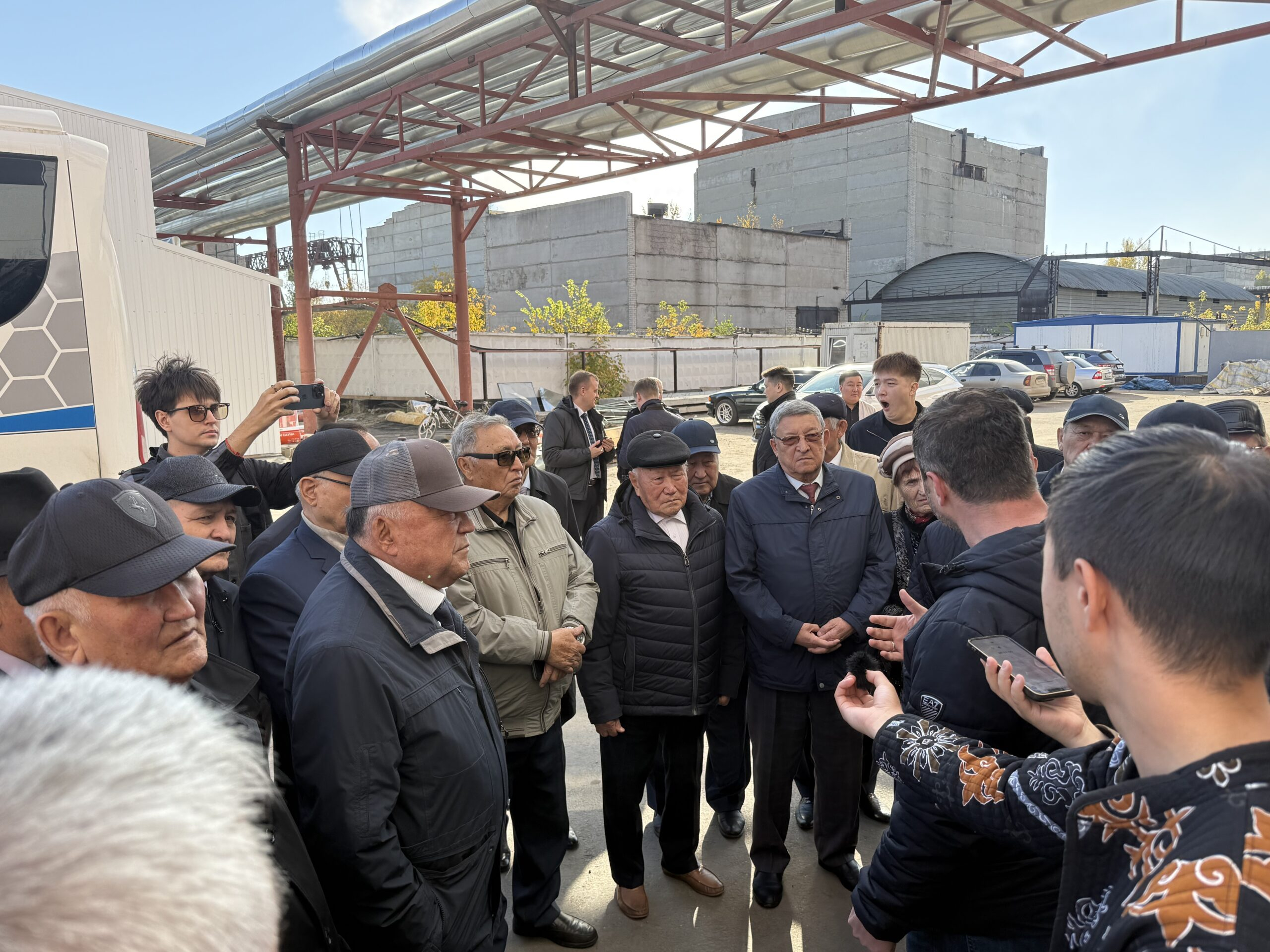 Ветеранам показали новый Петропавловск от современных заводов до экопарка на Пестром