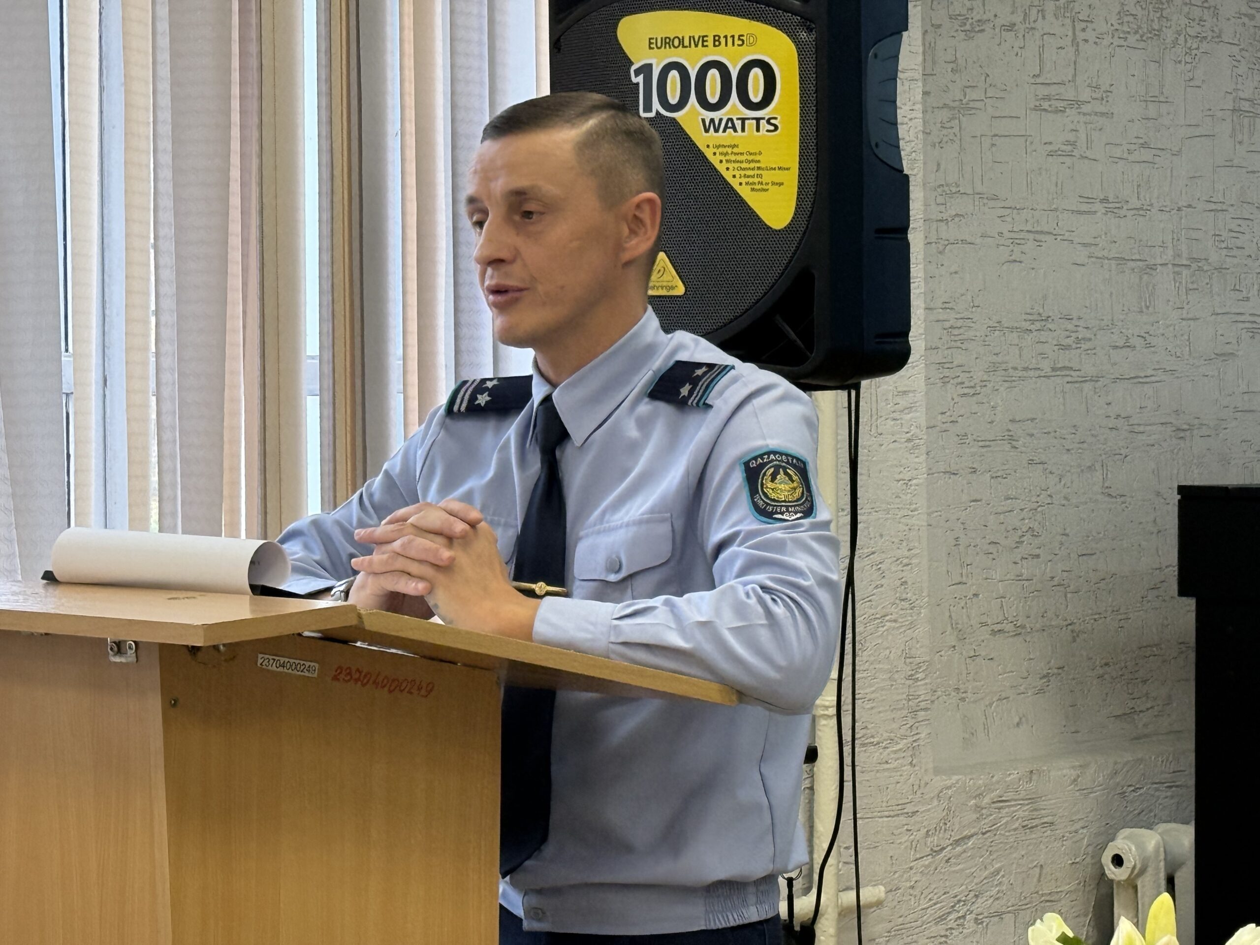 Распознавать опасность и защищать себя учат студентов в Петропавловске