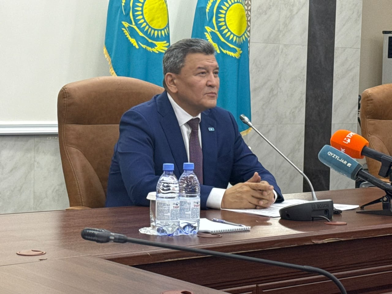 Аким СКО поблагодарил депутатов областного маслихата