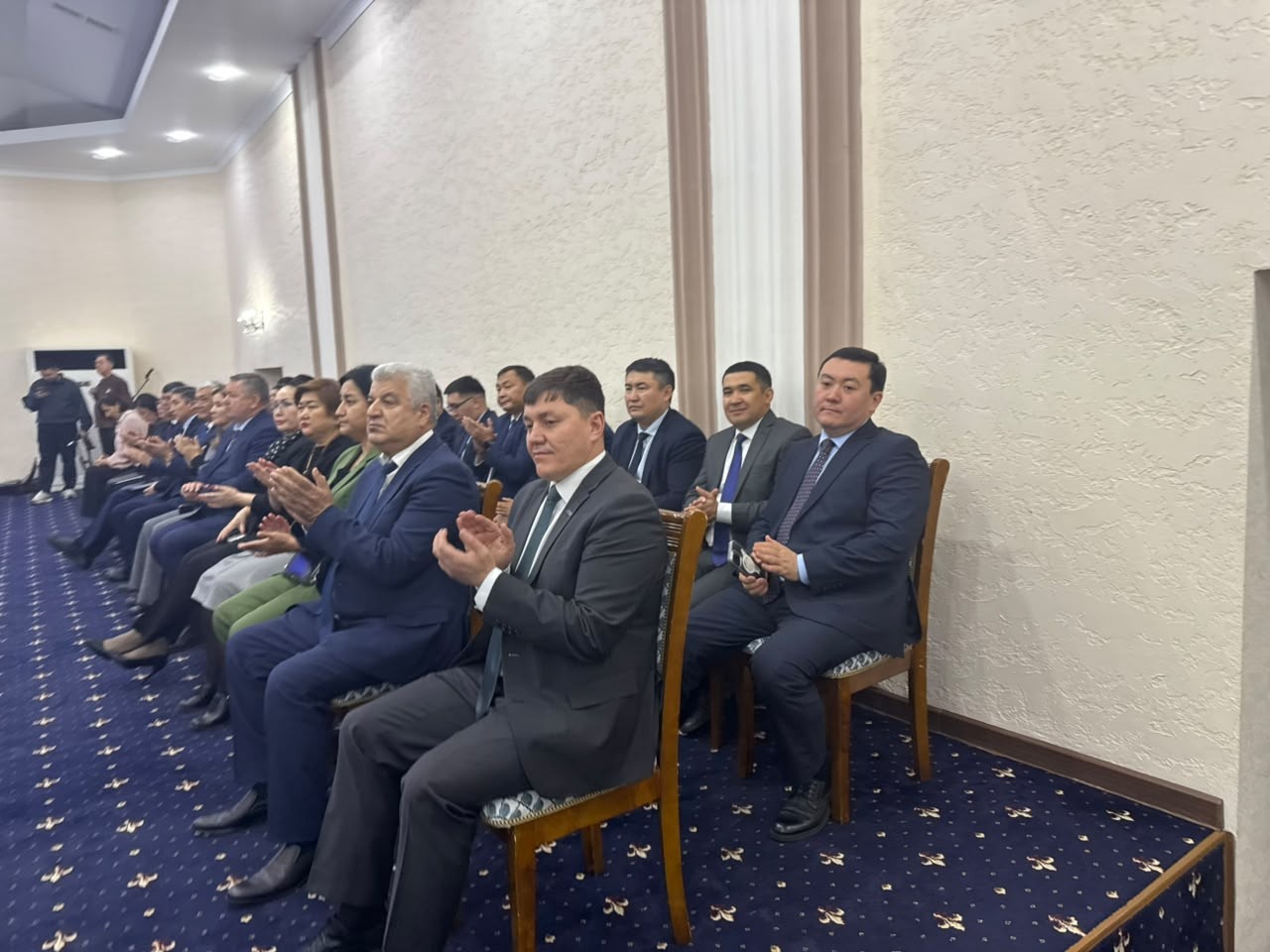 Аким СКО поблагодарил депутатов областного маслихата