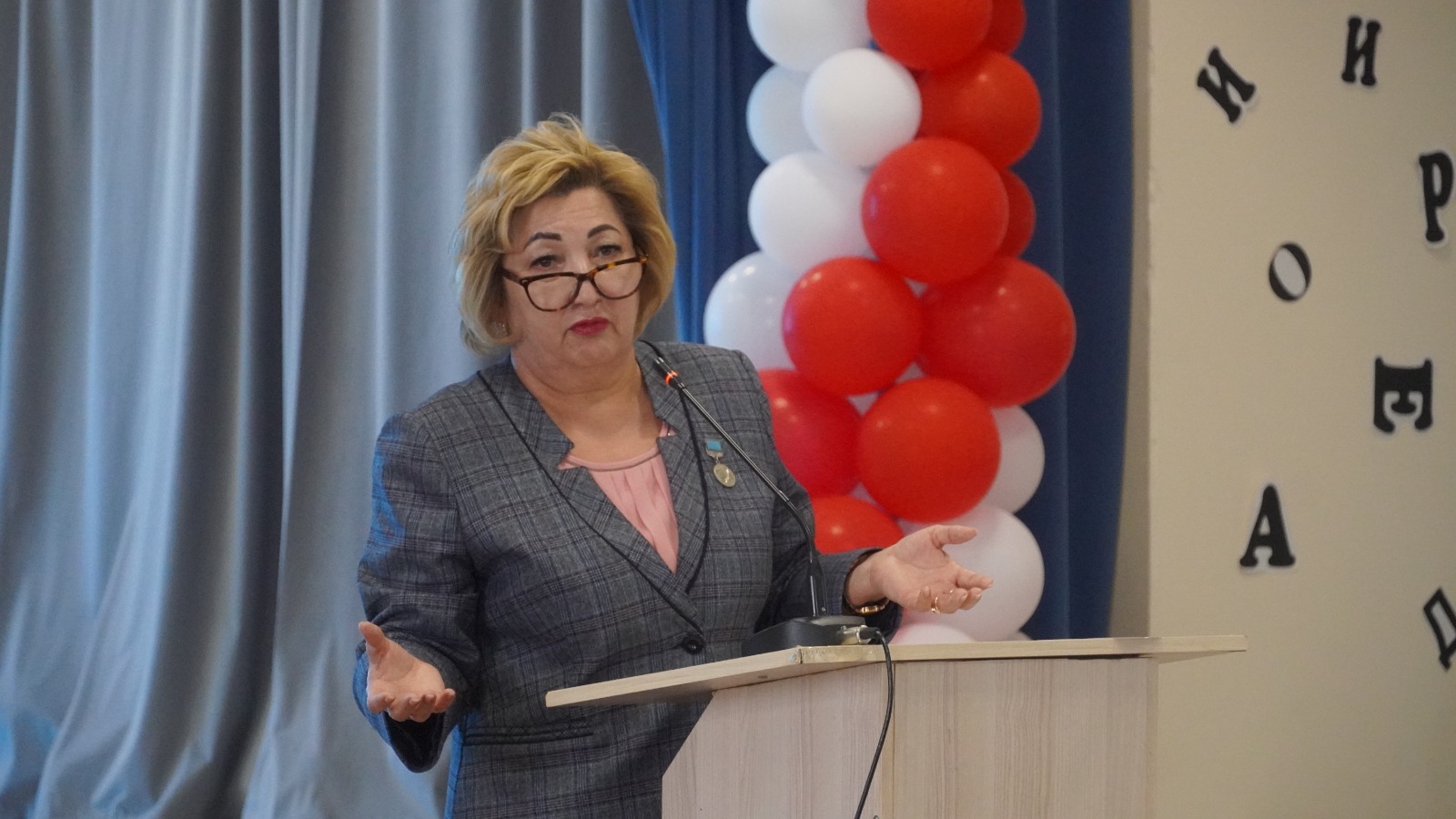 От онлайн-уроков до искусственного интеллекта внедряют в сельских школах СКО