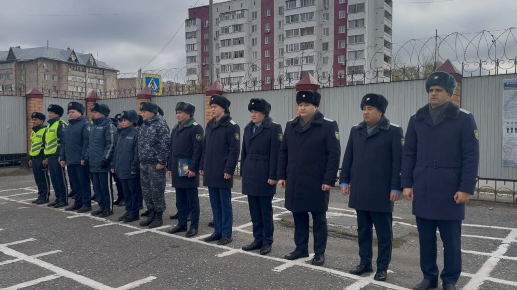 Тормозной путь растет - водителей и пешеходов предупреждает полиция СКО